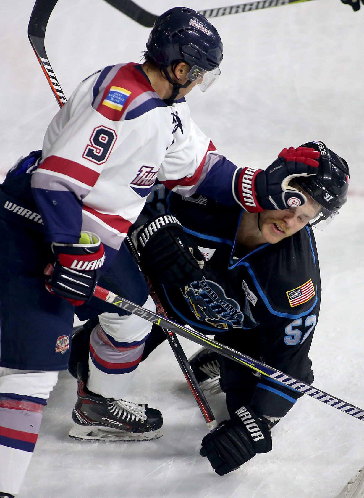 112418-storm-hockey-003